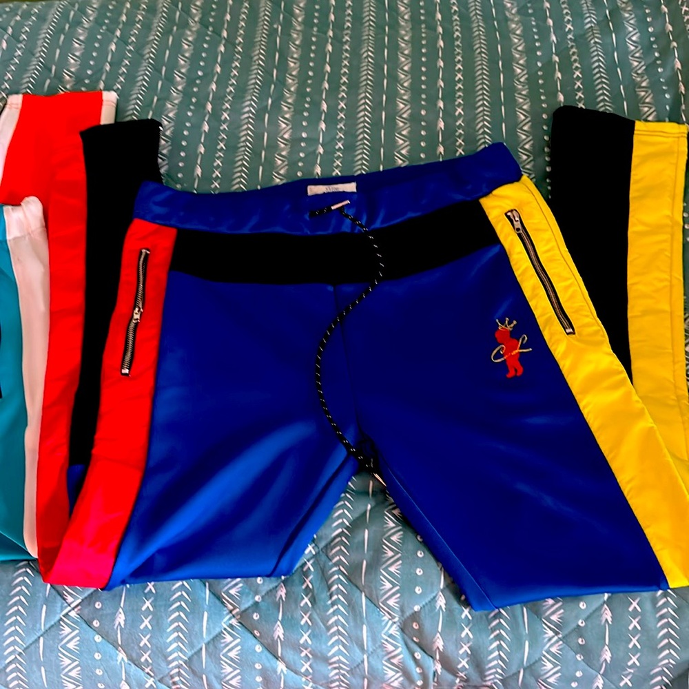 Two Smoke rise color block pants size XL.